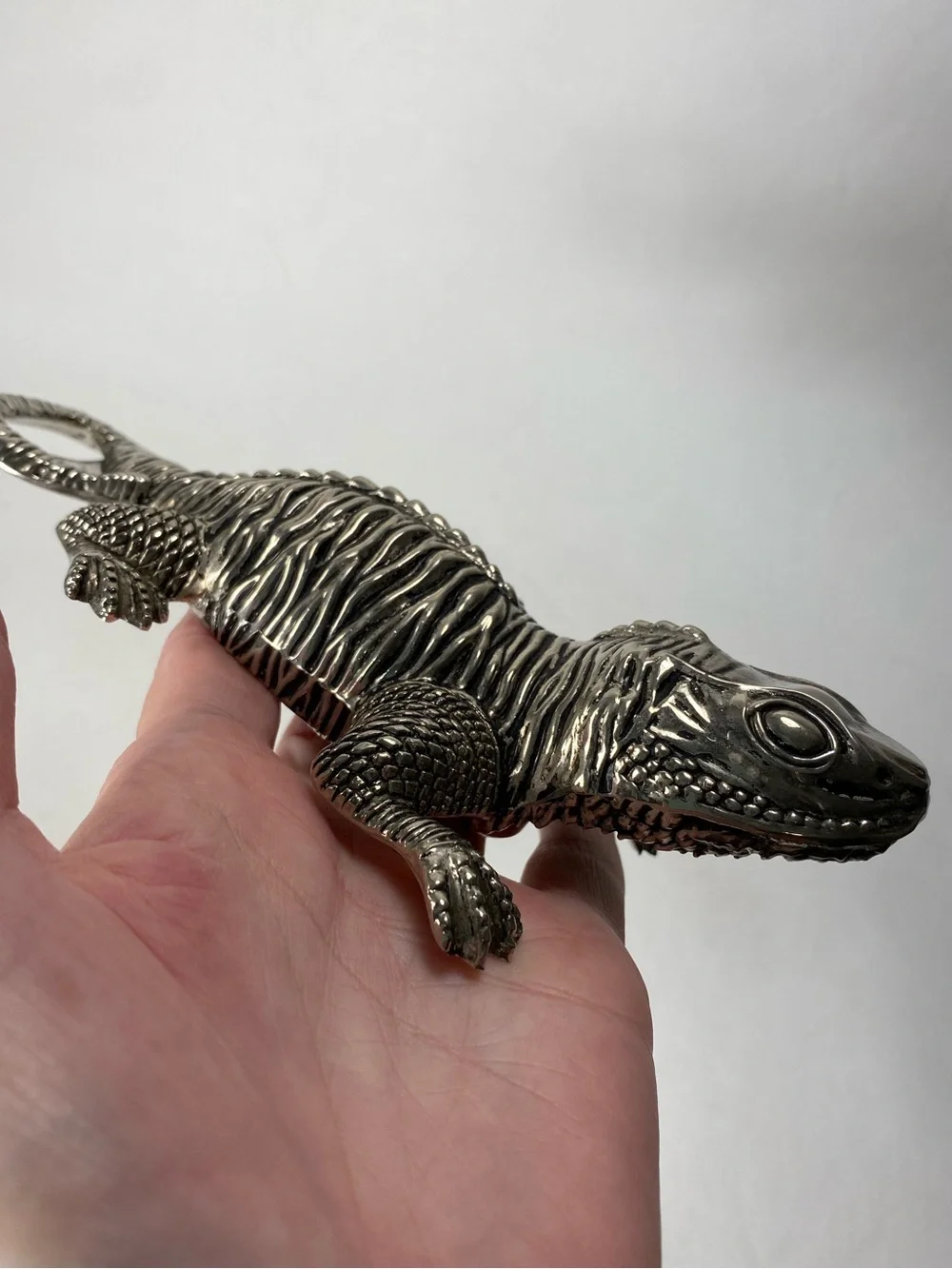 Metallic Silver Lizard Iguana Reptile Ornament Bottle Opener Twist and Non Twist